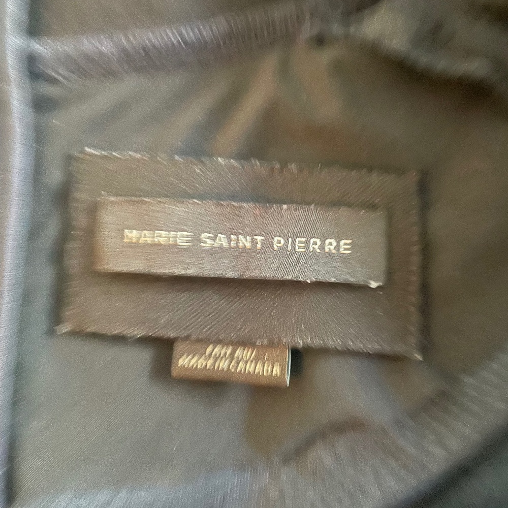 Marie Saint Pierre textured High Neck Long sleeve Women's dress. Great condition